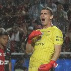 Jorge Pinos, arquero de Independiente del Valle, en la final de Copa Sudamericana.