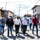 La alcaldesa, en un recorrido reciente de la emergencia sanitaria.