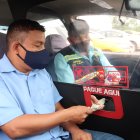 Seguridad. Entre los taxistas hay quienes han comprado cabinas para instalarlas en sus unidades.