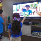Aprendizaje. Algunos niños miran por su cuenta los programas educativos por televisión, pero fácilmente los dejan por falta de motivación.