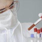 La OMS detuvo sus ensayos tras publicarse un estudio que concluía un aumento de los índices de mortalidad en pacientes tratados de hidroxicloroquina.