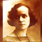 La lojana Matilde Hidalgo Navarro fue pionera en muchos ámbitos públicos y sociales en el país.y la región.