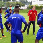 Olmedo tendrá que buscar un nuevo entrenador que se ajuste a su crisis económica