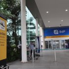 Hecho. En el aeropuerto, los vuelos nacionales se reanudaron recién el pasado lunes.