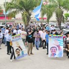 Muerte. Arcos señala que la orden judicial le impidió estar con su esposo los últimos momentos de su vida.