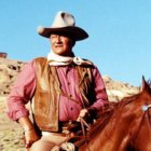 John Wayne sigue generado polémica.