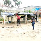 Hecho. La covacha estaba ubicada sobre la arena, a escasos metros de la playa.
