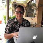 Fabrizio Aveiga ha volcado su talento a las redes sociales y al microteatro.