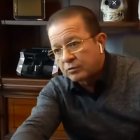 Abogado. El contador de billetes, imprescindible para practicar la ley.