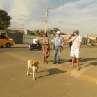 La obra. La iniciaron hace cinco años y desde entonces no la han terminado. Solo en un carril está construida.