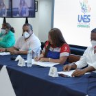 Ocho organizaciones entre sociales y políticas firmaron el acuerdo de constitución del frente.