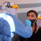 Las entidades públicas intensifican la toma de muestras en Quito.