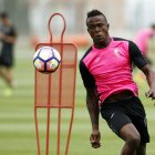 El delantero José Angulo tiene posibilidades de llegar a Barcelona