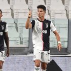 Cristiano Ronaldo (c) con 28 goles, está a un solo tanto del máximo artillero de la Serie A, Ciro Immobile, y a seis del Bota de Oro, el polaco Robert Lewandowski, del Bayern Múnich.