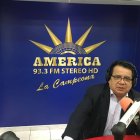 Desde hace cinco años trabaja en esa emisora.