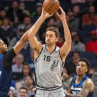 Hasta mayo de 2019 el pivot español militó en los Bucks de Milwaukee. Hoy está sin equipo.