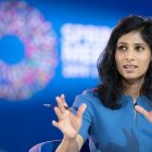 Gita Gopinath es directora del Departamento de Estudios del FMI.