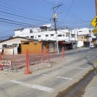 1. Obra. Hasta el martes de esta semana todavía no se cerraba el hueco que fue necesario abrir, para arreglar la tubería que se reventó el último sábado.