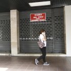 Diariamente cierran negocios en el país, lo que aumenta el número de desempleados