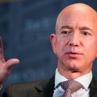 El multimillonario Jeff Bezos