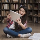 Libros físicos vs. digitales.