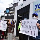 El pasado 14 de julio simpatizantes del movimiento Compromiso Social acudieron a la audiencia por el proceso contra el contralor Pablo Celi, por supuesta infracción electoral.