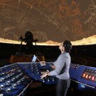 Entre los atractivos del planetario está el poder visualizar el mapa celeste como fue hace cientos de años y cómo será en el futuro.



16 de octubre del 2015.  Guayaquil- Ecuador.  Diario Expreso



Agencia (ag-expreso)