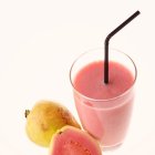 La guayaba es la fruta más rica en vitamina C.