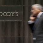 La agencia calificadora emitió un informe sobre Ecuador este 6 de agosto de 2020.