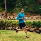 Entrenamientos. El fondista usa los alrededores de los ríos que atraviesan Cuenca para trabajar a diario.