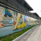 Arte. El mural está ubicado en el exterior de la plaza gastronómica.