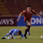 Fernando Gaibor terminó su vínculo con Independiente de Argentina y busca club.