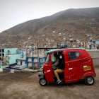 Una vista del cementerio distrital de Comas, al sur de Lima, la capital de Perú.