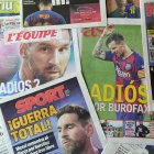 Las portadas de los diversos medios deportivos del mundo fueron para anunciar la salida de Lio del Barça.