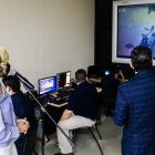 Hecho. La alcaldesa Cynthia Viteri comprobó las incidencias que llegan al sistema de videovigilancia.