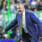 Gustavo Alfaro, técnico de la selección ecuatoriana, realizará su primera convocatoria para medir a Argentina y Uruguay.