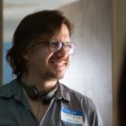 Santiago estudió en el American Film Institute de  Hollywood.