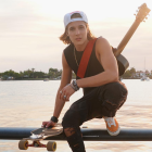 Imagen promocional del single "Háblale claro".