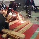 BARCELONA. La Guardia Nacional detuvo a miembros de una banda que que introducía droga en Europa oculta entre maquinaria industrial.