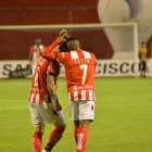 Henry Patta (75") y un autogol de Franco Pardo (90") le dieron el triunfo al cuadro ambateño.