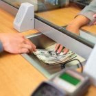 Los bancos siguen entregando préstamos.