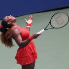 La menor de las Williams estalla de júbilo tras vencer 4-6, 6-3 y 6-2 a la búlgara Tsvetana Pironkova.