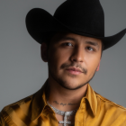 Con 21 años ha llegado a actualizar el género regional mexicano.