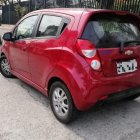 El vehículo utilizado por el detenido fue alquilado a otro ciudadano. El apresado actuaba con un cómplice, quien no podido ser capturado.