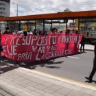 Sectores sindicales y universitarios salieron a las calles de Quito.