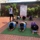 Las madres de los guerreros entrenan para ser parte de la semana deportiva virtual.
