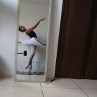 María Paula ensaya de 5 a 8 horas al día, en su habitación.