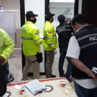 Siete detenidos dejan los allanamientos ejecutados hoy por la Fiscalía y Policía en Guayas, Santo Domingo de los Tsáchilas y Manabí.