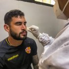 Todos los integrantes de Barcelona que están concentrados para el partido ante Independiente fueron sometidos a las pruebas de rigor.