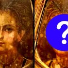 Este retrato es de una momia egipcia, un niño que fue embalsamado tras morir.